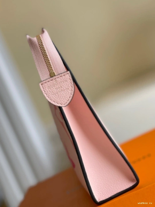 WIS TOILETRY VUITTON 26 LOUIS POUCH 0210